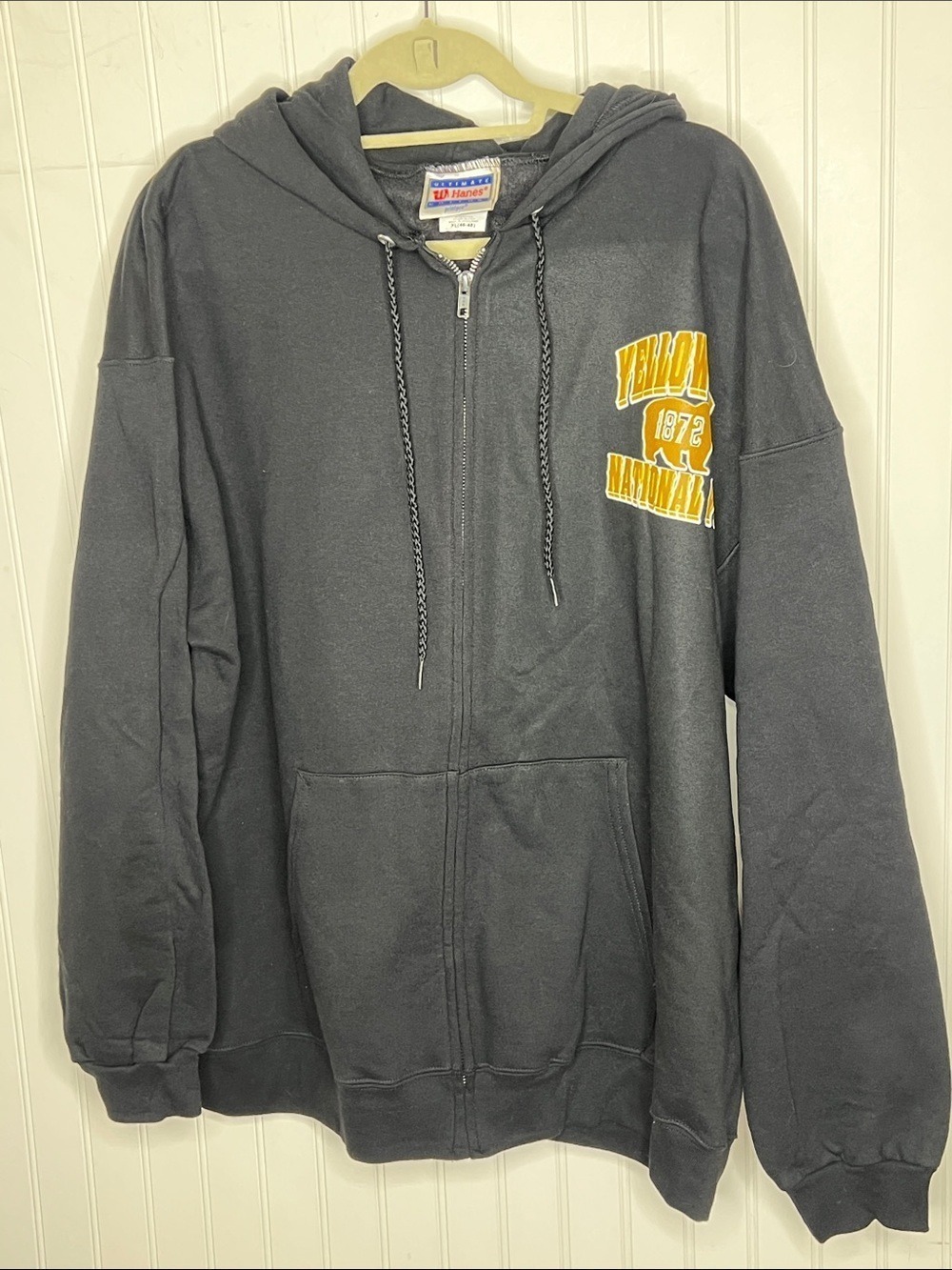 Hanes Black Full-Zip Hoodie with Yellowstone Chest Logo XL
